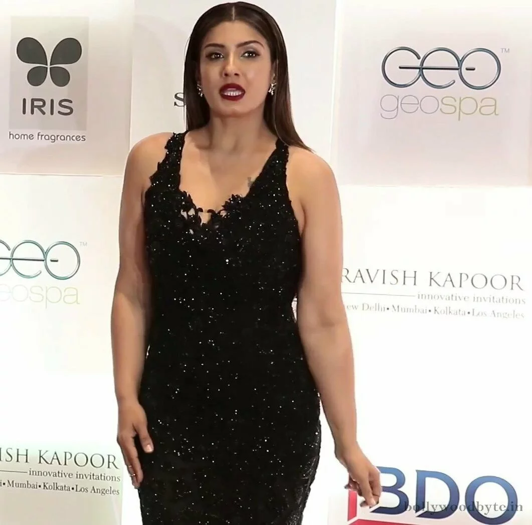 raveena tandon in black dress at asiaspa awards